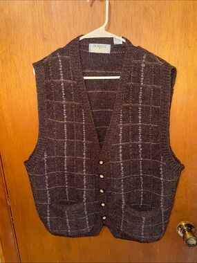 Doma Men's Brown Plaid Knit Vest